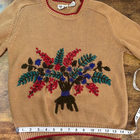 Vintage Suburban Petites Tan Floral Embroidered Cottagecore Sweater - Picture 7 of 15